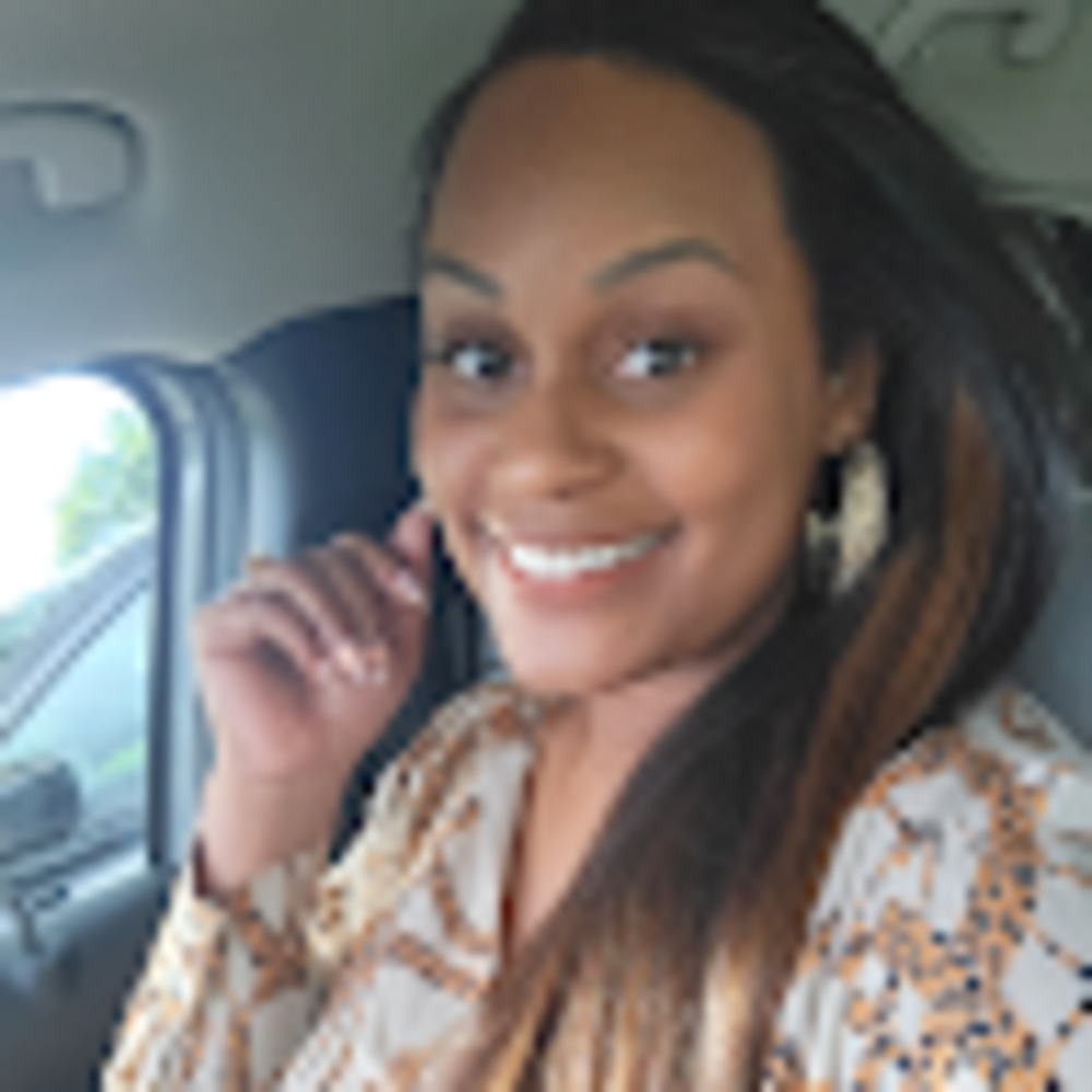 Meet your Posher, Samara